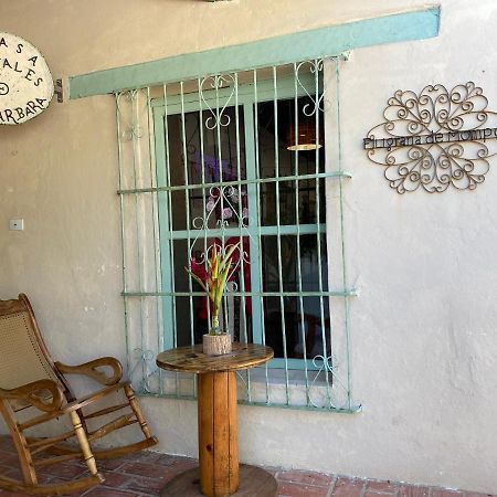 Casa Portales De Santa Barbara Hotel Mompos Exterior photo